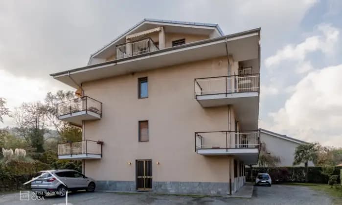 Rexer-Buttigliera-Alta-Appartamento-mq-con-box-auto-e-cantina-Giardino