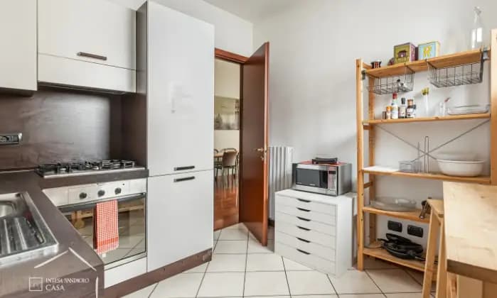 Rexer-Milano-Milano-Portello-Appartamento-panoramico-mq-con-terrazzo-e-box-auto-Cucina