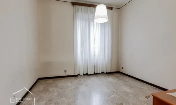 Rexer-Milano-Appartamento-mq-con-giardino-e-cantina-Altro