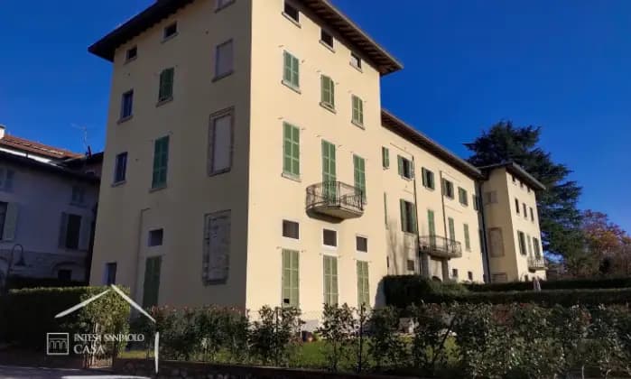 Rexer-Como-Appartamento-mansardato-a-ridosso-del-confine-svizzero-Terrazzo