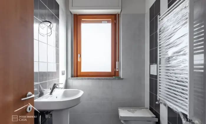 Rexer-Ciri-Trilocale-con-terrazzo-Bagno