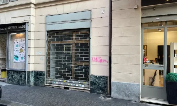 Rexer-Torino-Torino-Via-Mazzini-Negozio-con-vetrina-e-locale-cantinato-Altro