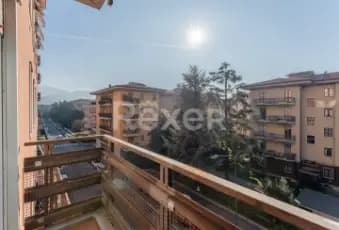 Rexer-Brescia-Quadrilocale-mq-con-due-balconi-e-cantina-Giardino