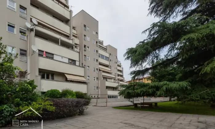 Rexer-Bologna-NUDA-PROPRIETA-Via-della-Filanda-mq-con-balcone-cantina-ed-autorimessa-Terrazzo