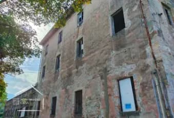 Rexer-Capannori-Ex-edificio-industriale-con-corpo-abitativo-separato-Garage