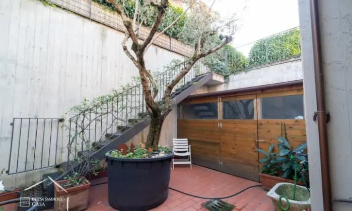 Rexer-Casalecchio-di-Reno-Casalecchio-via-Manzoni-villa-bifamiliare-con-giardino-e-garage-Giardino