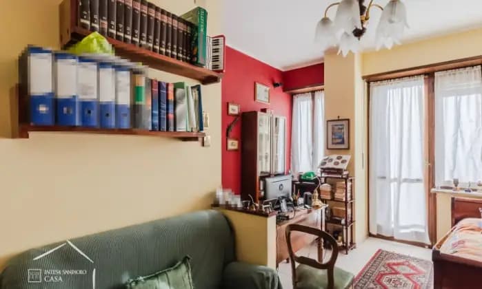 Rexer-Torino-Appartamento-primo-piano-mq-con-cantina-Salone