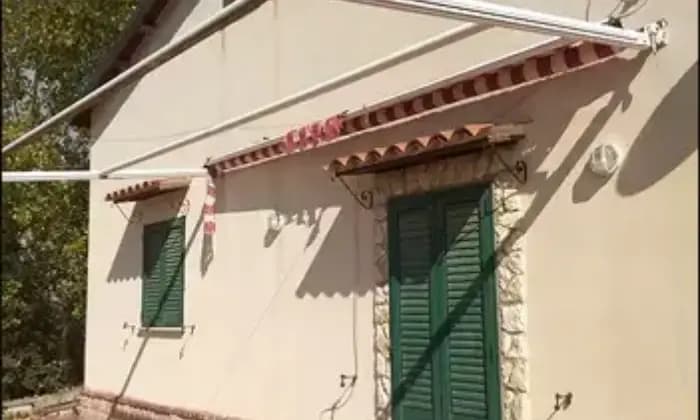 Rexer-Piana-degli-Albanesi-Villa-in-vendita-in-Contrada-Dingoli-a-Piana-degli-Albanesi-Garage