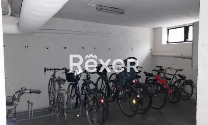 Rexer-Abbiategrasso-Centro-citt-bilocale-con-balcone-e-cantina-secondo-piano-con-ascensore-Garage
