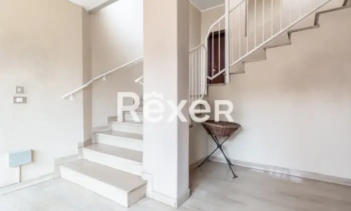 Rexer-Arcore-Arcore-Appartamento-mq-con-cantina-e-box-auto-Altro