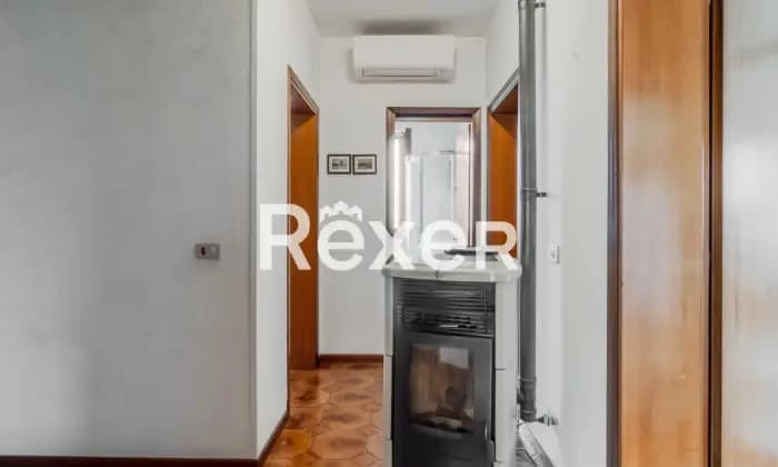 Rexer-Abano-Terme-Villa-singola-mq-con-terrazzo-e-giardino-Altro