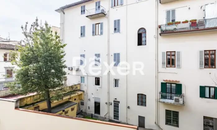 Rexer-Firenze-Firenze-Via-Scialoja-Piazza-Beccaria-Appartamento-mq-Giardino