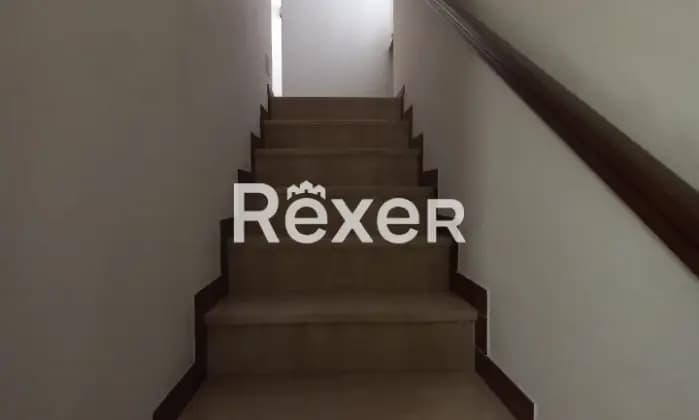 Rexer-Rovellasca-Casa-semiindipendente-in-centro-storico-Garage