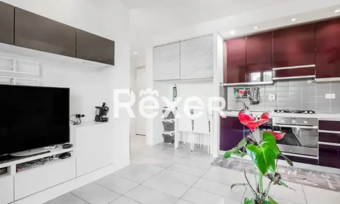 Rexer-Roma-Infernetto-Appartamento-con-giardino-Cucina