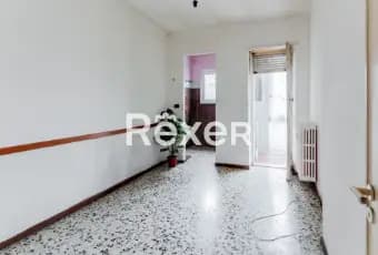Rexer-Torino-Appartamento-mq-con-balcone-e-cantina-Altro