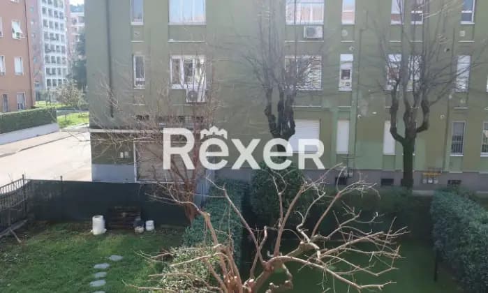 Rexer-Monza-Bilocale-da-ristrutturare-Giardino