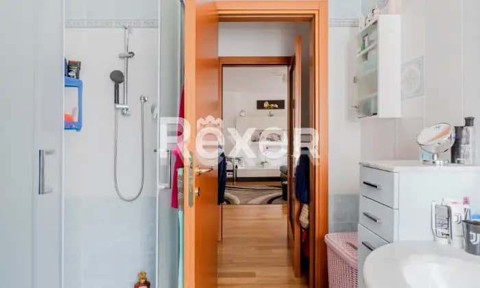 Rexer-Castelraimondo-Ampio-e-spazioso-appartamento-con-spazio-esterno-BAGNO