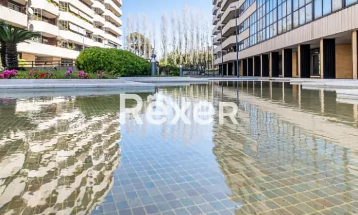 Rexer-Roma-Benedetto-Croce-Montagnola-Appartamento-panoramico-con-box-auto-Giardino