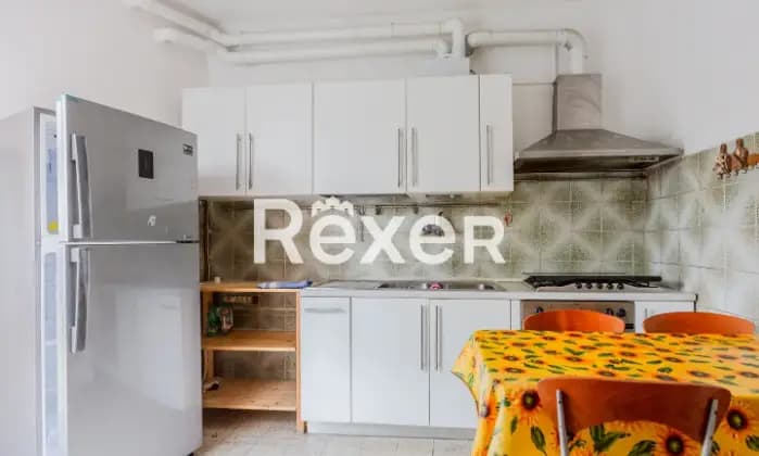 Rexer-San-Donato-Milanese-San-Donato-Milanese-Appartamento-mq-con-due-cantine-e-posto-auto-condominiale-Cucina