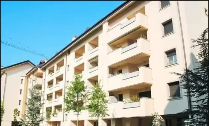 Rexer-Locate-di-Triulzi-Appartamento-in-vendita-in-via-Luigi-Calori-a-Locate-di-Triulzi-Giardino