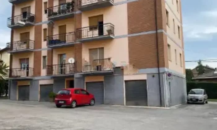 Rexer-Fabriano-Quadrilocale-in-vendita-in-viale-Martiri-Della-Libert-Garage