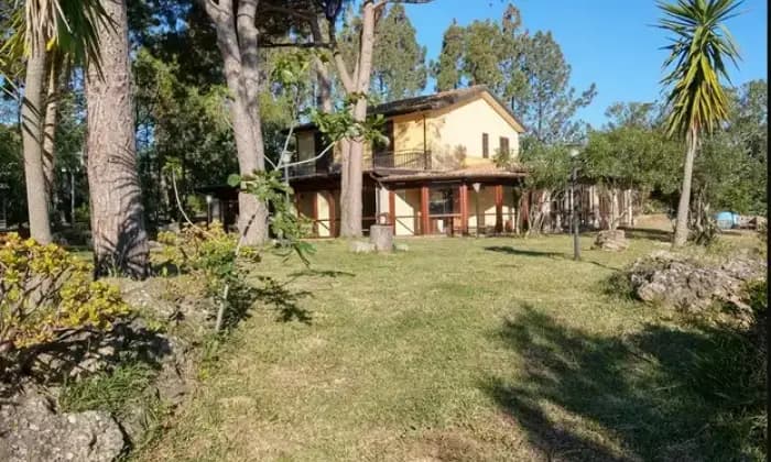 Rexer-Camini-Villa-in-vendita-in-Contrada-Torre-Ellera-a-Camini-Terrazzo