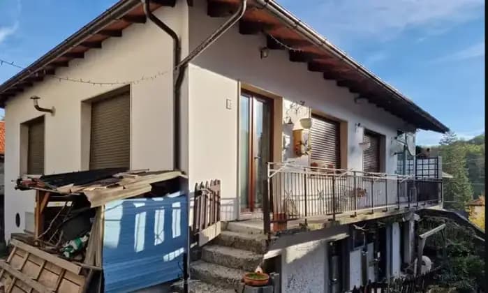 Rexer-Monchio-delle-Corti-Appartamento-in-via-Monte-Torricella-a-Monchio-delle-Corti-Terrazzo