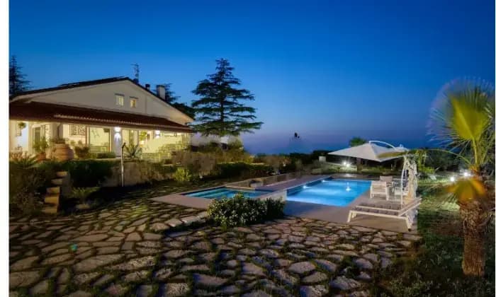 Rexer-Coriano-Villa-in-vendita-in-via-Monte-Olivo-Terrazzo