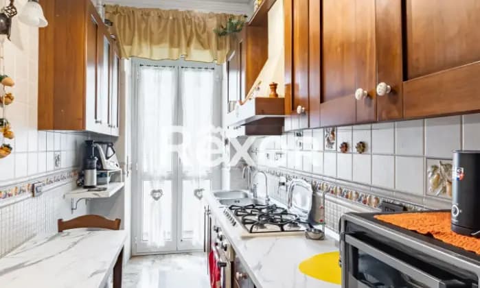 Rexer-Torino-Appartamento-in-Cenisia-Cucina