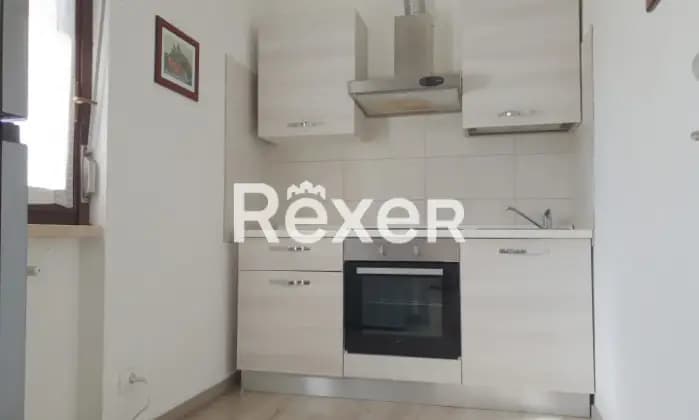 Rexer-Bovezzo-Monolocale-con-giardino-privato-e-box-auto-Cucina