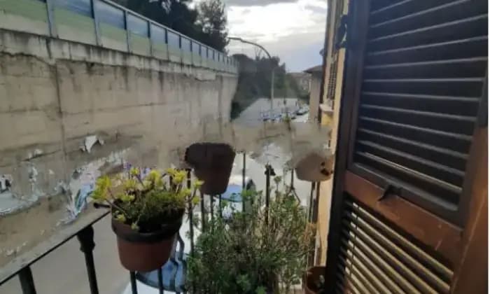 Rexer-Ascoli-Piceno-Vendesi-appartamento-in-Via-Pio-SemproniAscoli-Piceno-Terrazzo