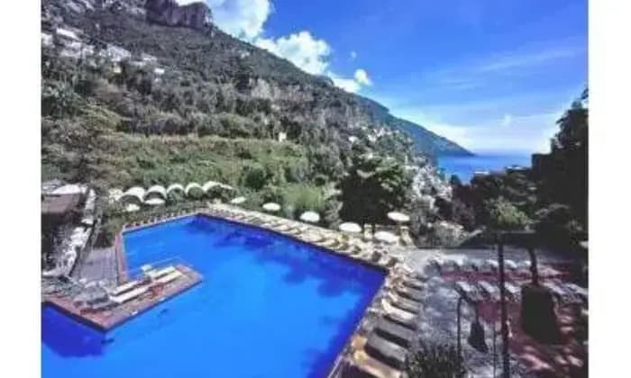 Rexer-Positano-A-positano-dal-luglio-al-agosto-ALTRO