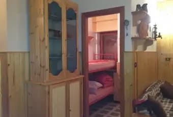 Rexer-Cusano-Mutri-Vacanze-in-montagna-appartamento-in-residence-CAMERA-DA-LETTO