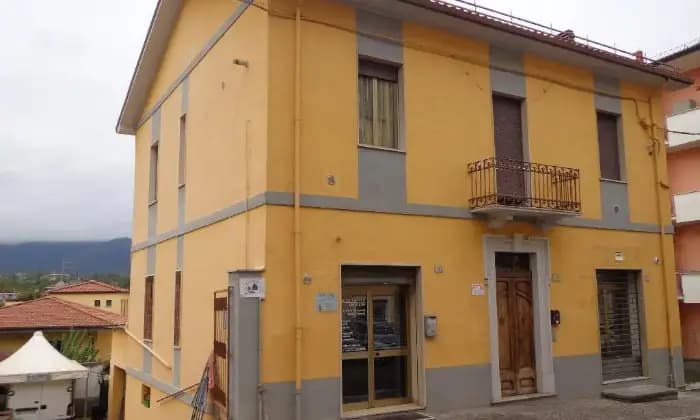 Rexer-Sulmona-Casa-indipendente-otima-per-investimento-o-BB-ALTRO